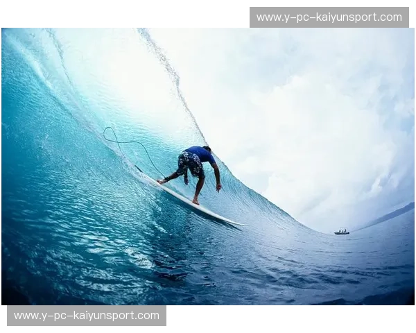 冲浪新闻：乘风破浪的媒体新声